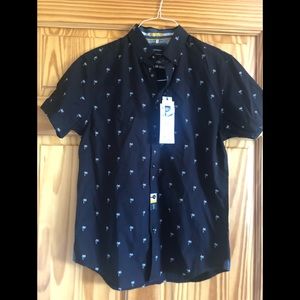 Men’s patterned button down